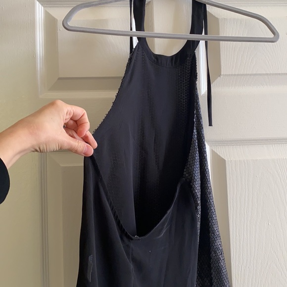 Halter top - Picture 2 of 6